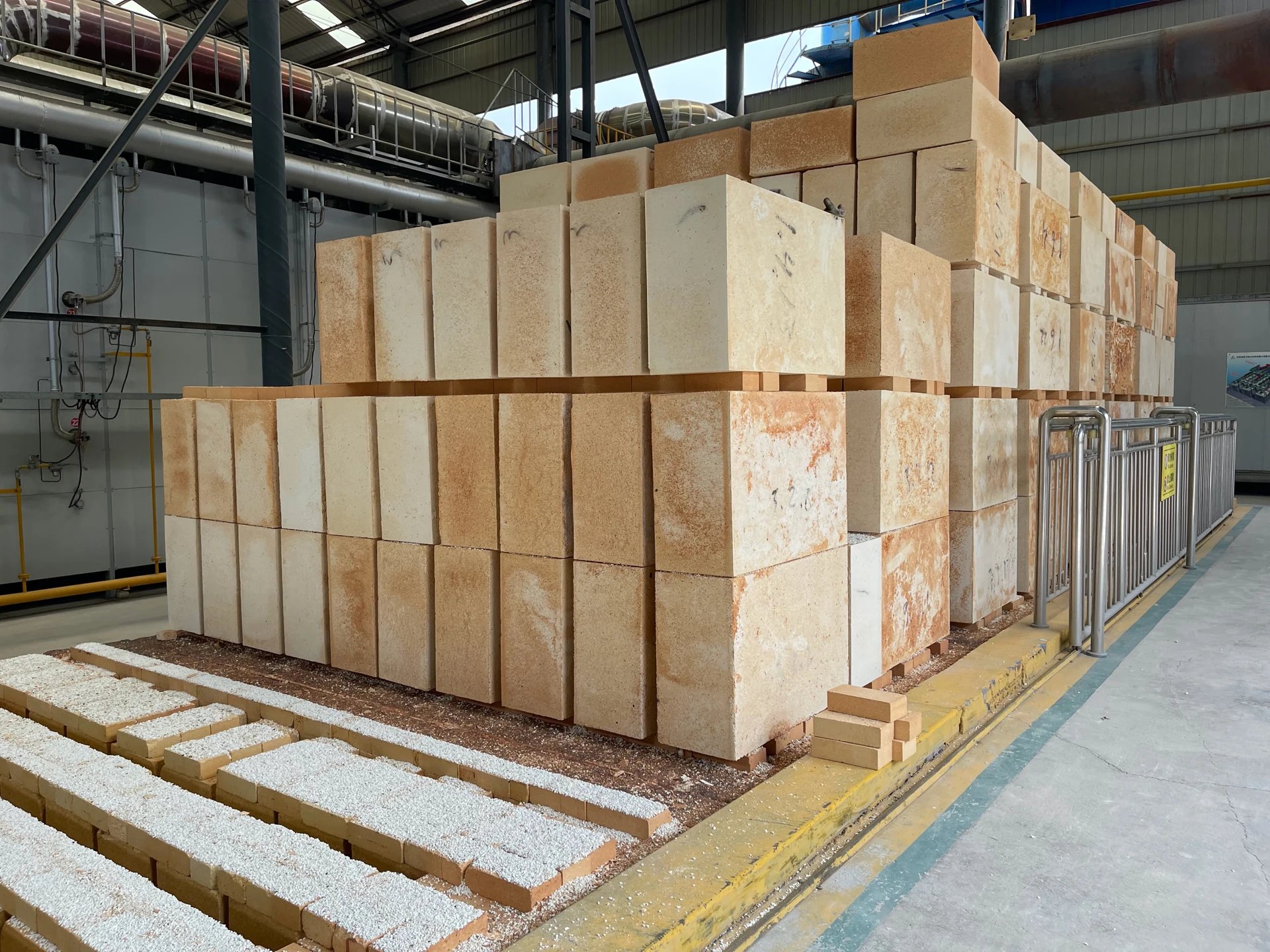 Packed refractory products in the supplied archive